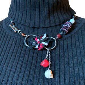 3x35$ 💀 Handmade - Skull short necklace ruban bead fabric - black white red